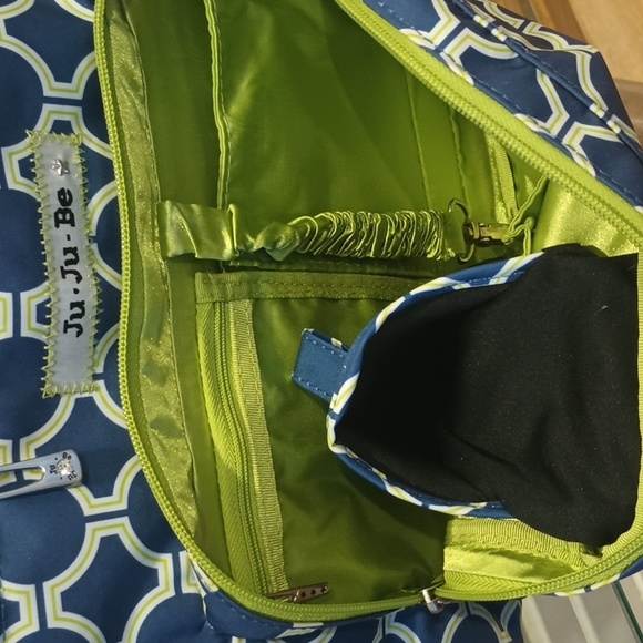 🛑🛑 SOLD 🛑 🛑 JuJuBe Royal Envy Diaper Bag - Picture 5 of 12